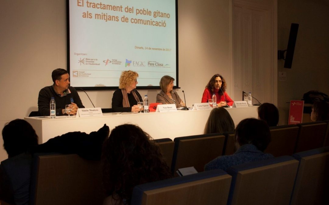 La Fundació Privada Pere Closa participa en el debat sobre el tractament periodístic de la qüestió gitana – 14/11/17